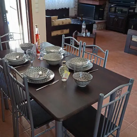 Villa Palmera 100m From The Nikiti (Sithonia)