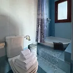 Villa Palmera 100m From The Nikiti (Sithonia)