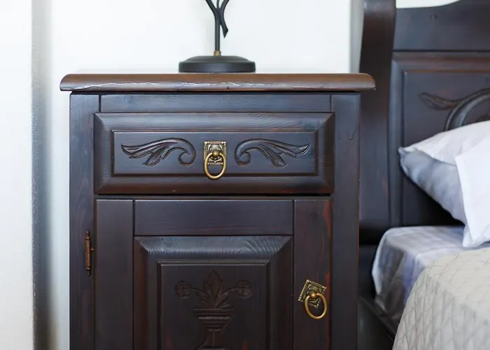 Palmera 100m From The Villa Nikiti (Sithonia)