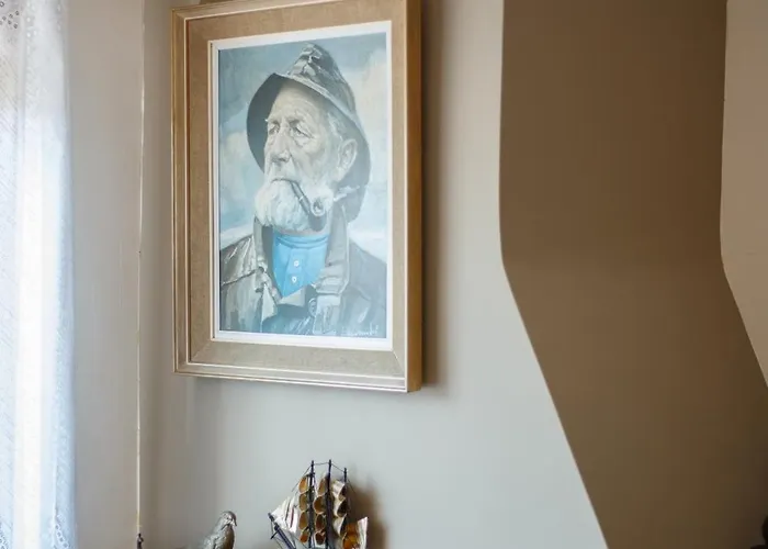 Palmera 100m From The 别墅