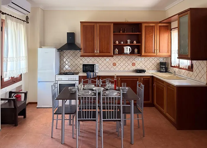 Palmera 100m From The ニキティ